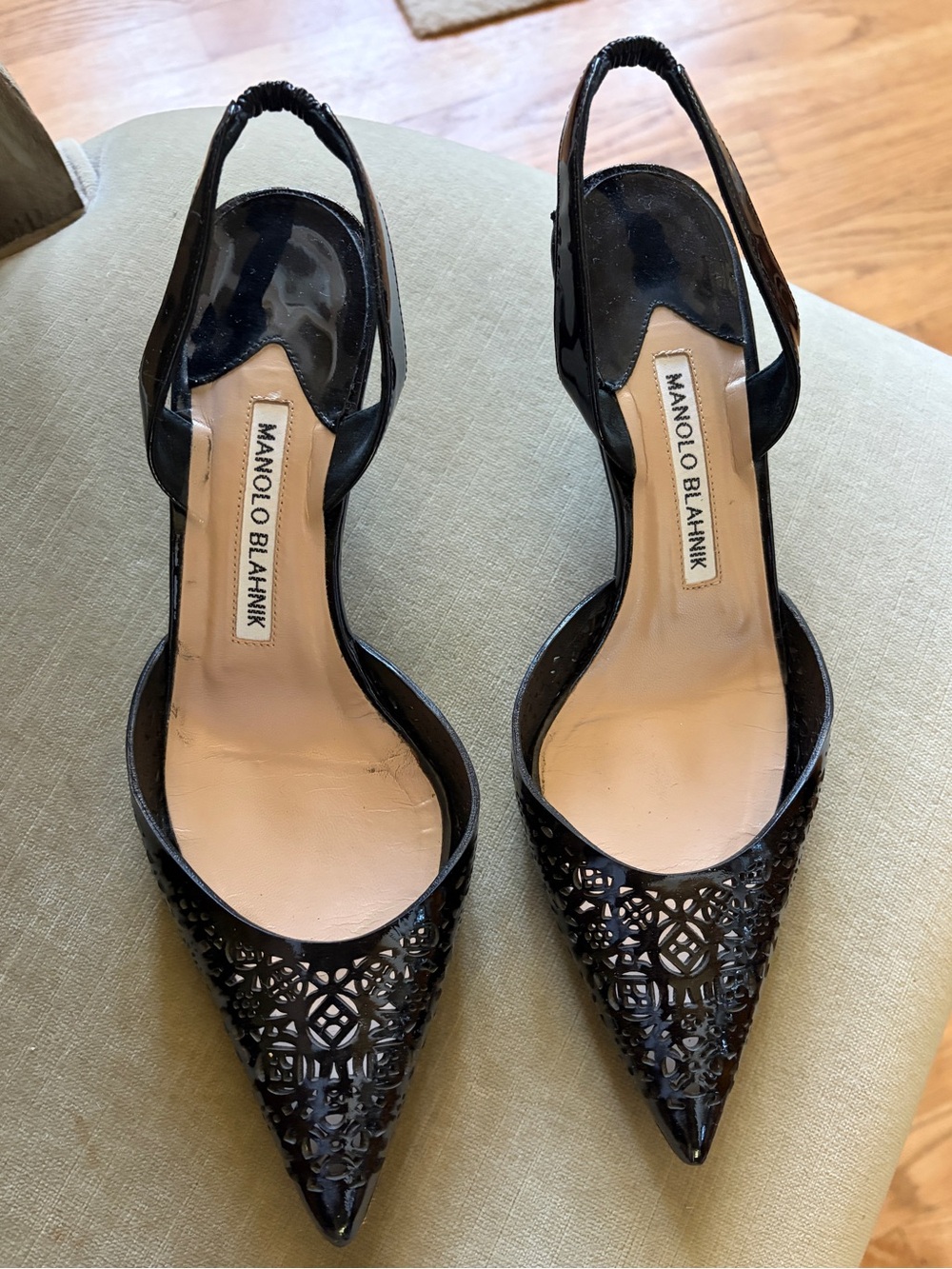 Manolo Blahnik $995 Carolyne Laser Cut Patent Leather Handmade In Italy 36.5